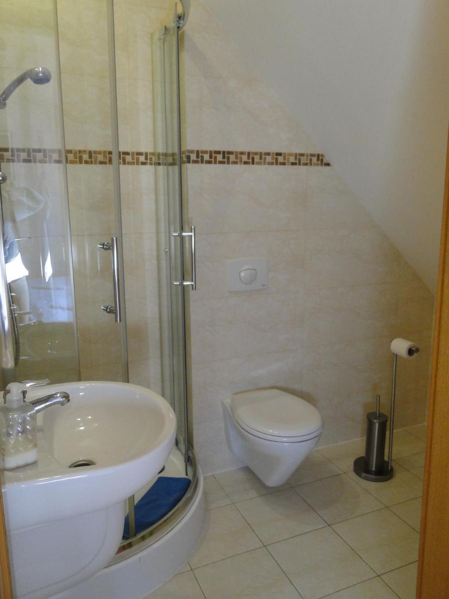 Giszowiec Pokoje go?cinne Przyjazna 9 - Housity