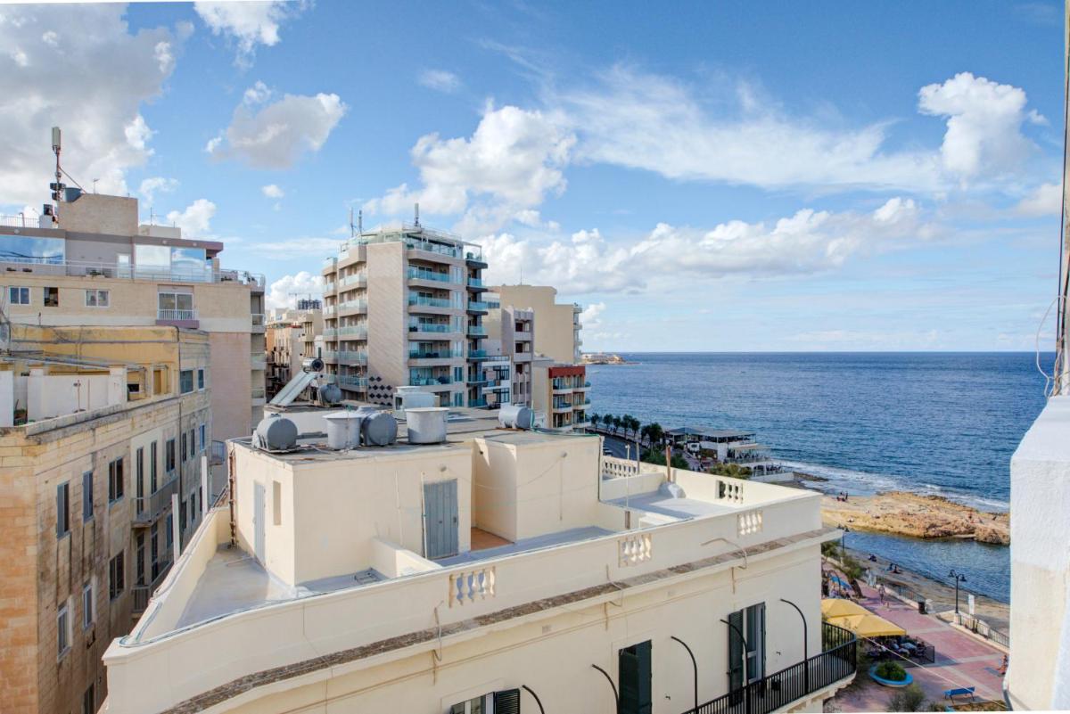 Fleur Court - Sliema 4 Bedroom Side Seaviews Apartments and Penthouse By ShortLetsMalta - Housity