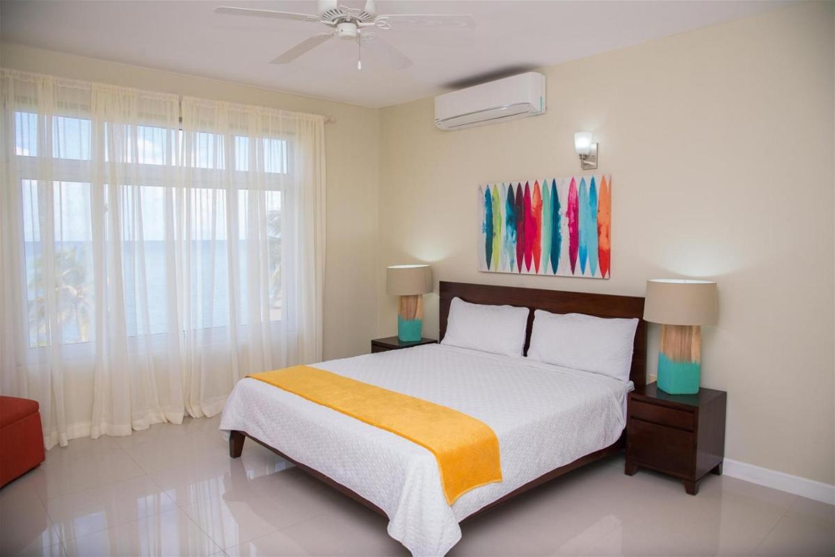 Seaside Condo 4 - Housity