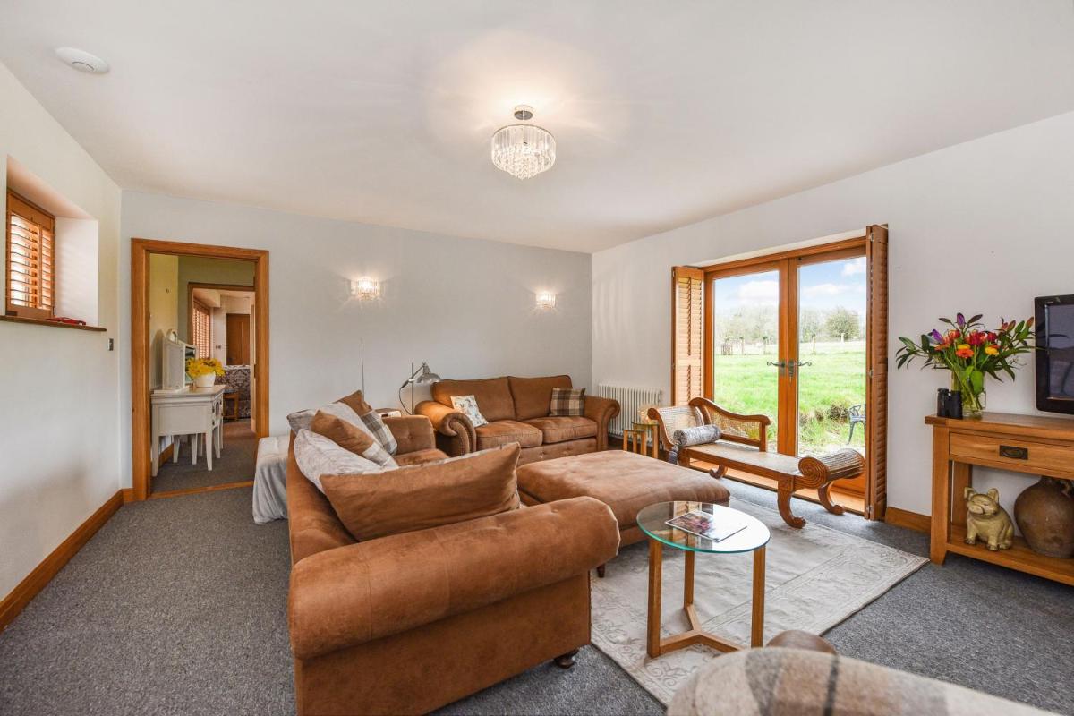 Crabden Meadows, Blendworth - Housity