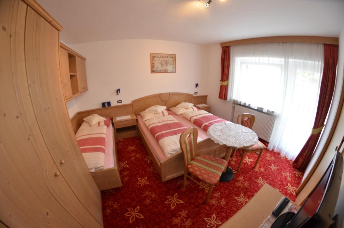 Garni Ossi - Housity