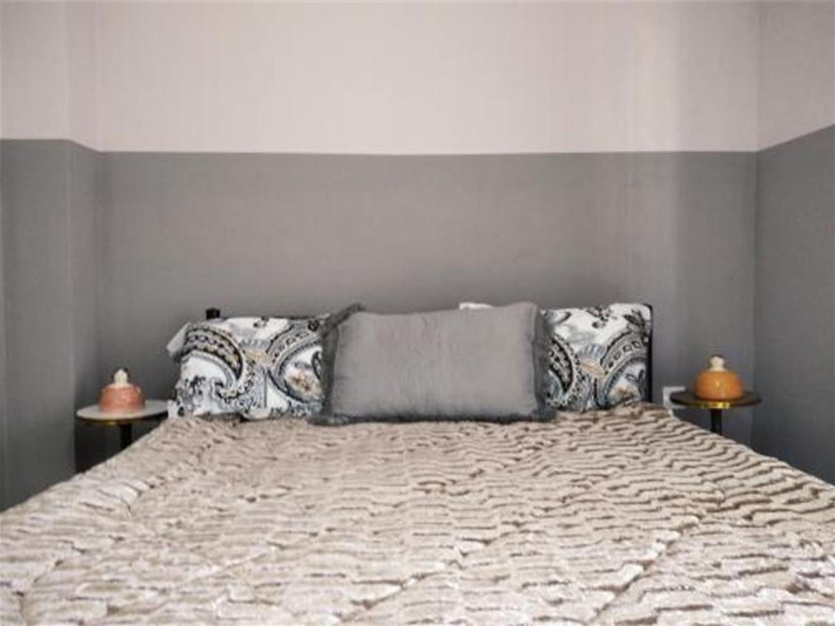 Semi Vintage - Housity