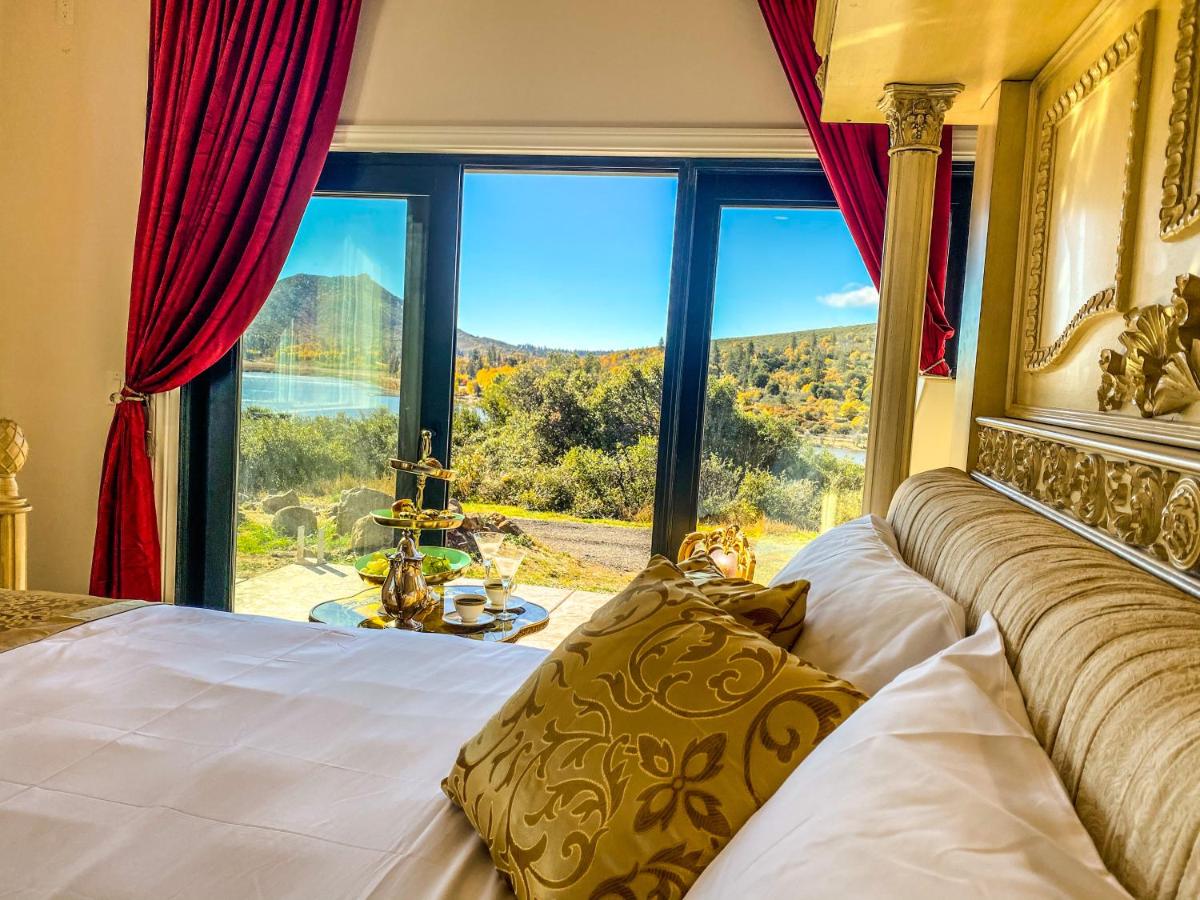 Quiet Mind Mountain Lodge, Retreat & Spa - Housity