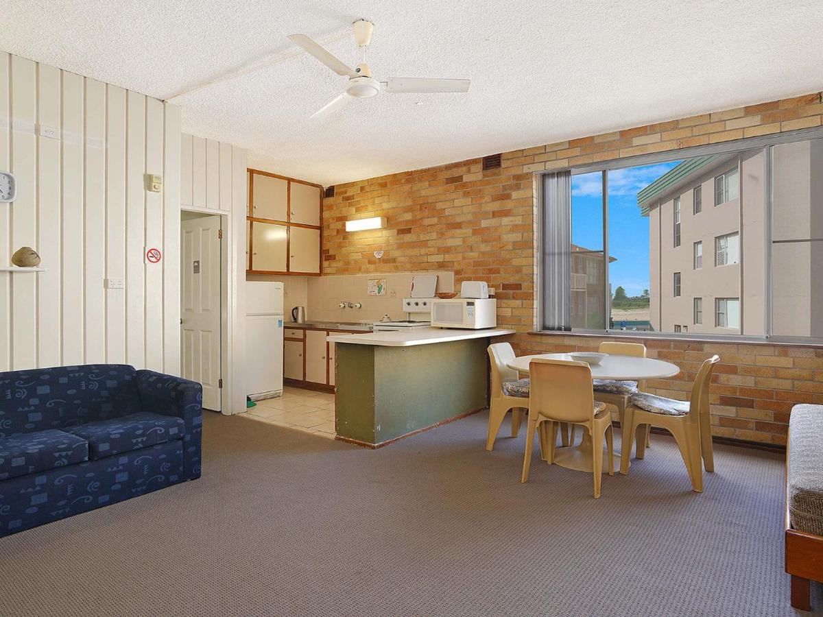 The Sands Unit 5 - Housity