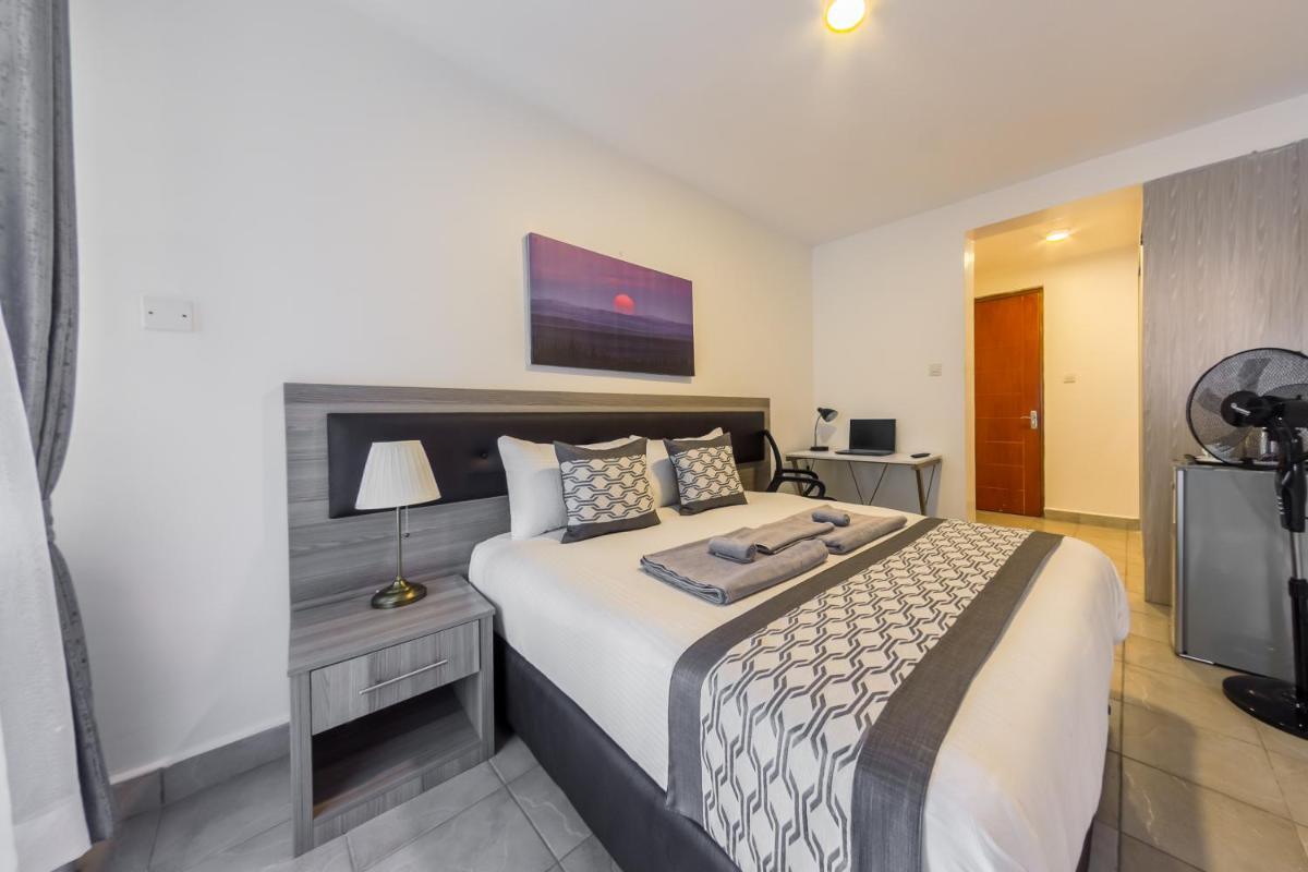 Edmor Residences Riverside - Housity