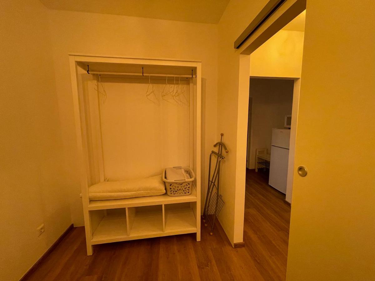Zentrum & Parkmöglichkeit Apartment - Housity