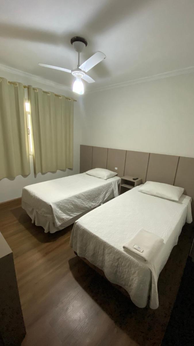 Hotel Esmig - Housity