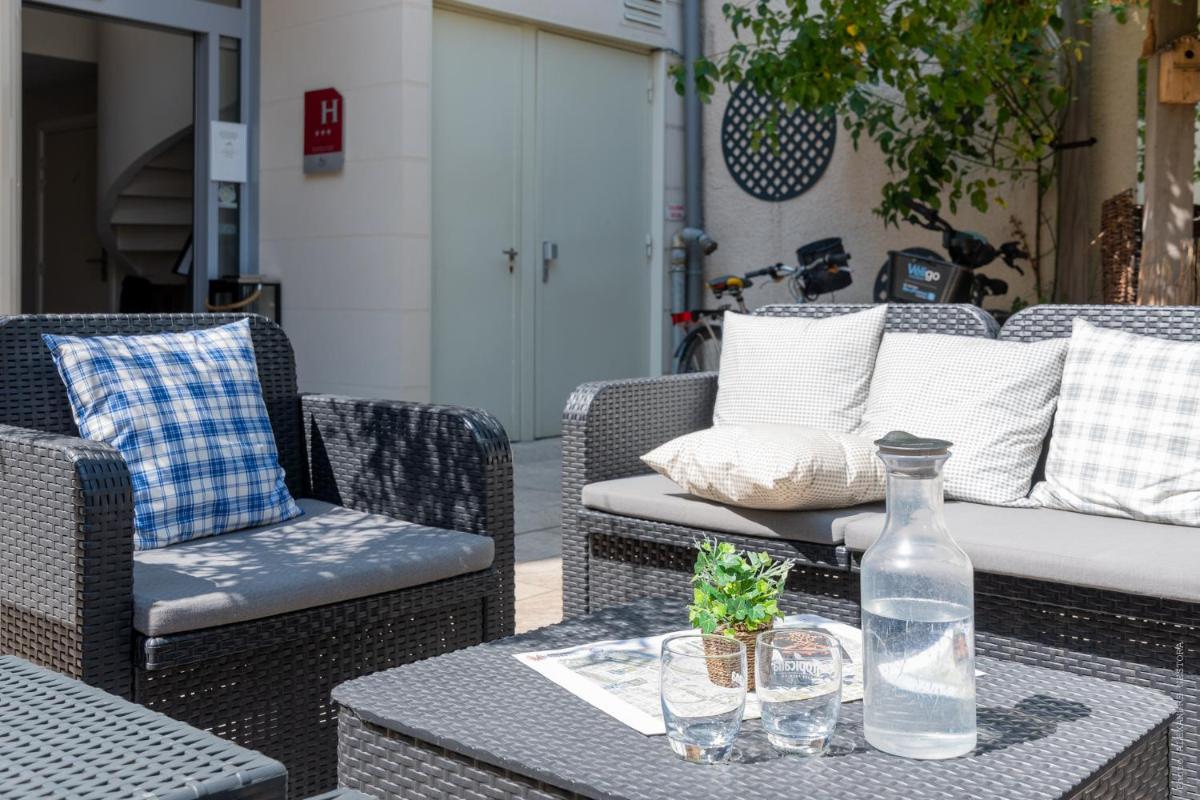 Hôtel Versailles Chantiers - Housity