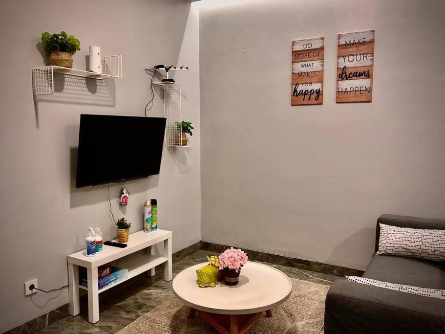 Suitetrails - Villa Palm Springs by REQhome