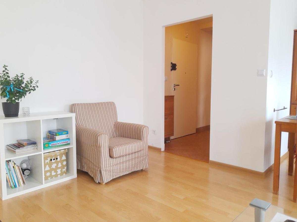 Na Złotych Łanach - apartament z parkingiem - Housity