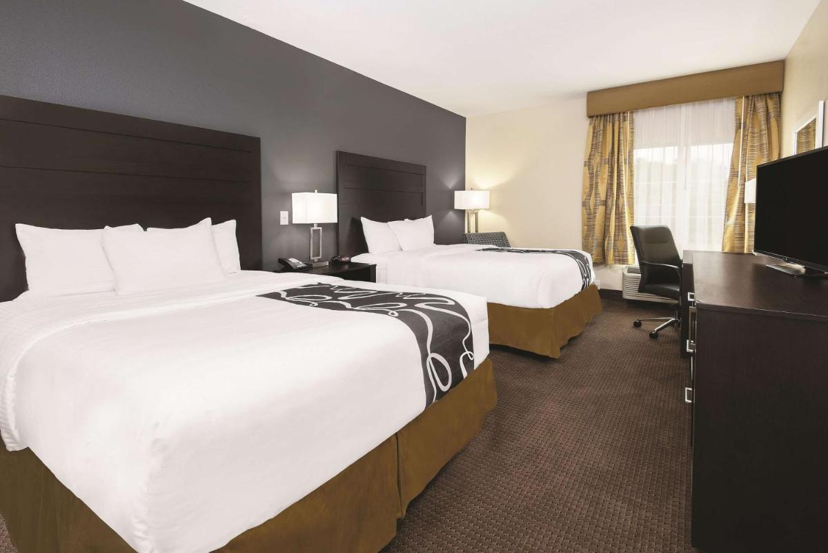 La Quinta by Wyndham Karnes City - Kenedy - Housity