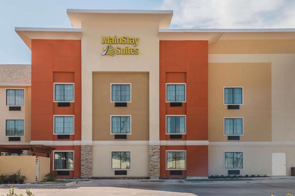 MainStay Suites Edinburg - Housity