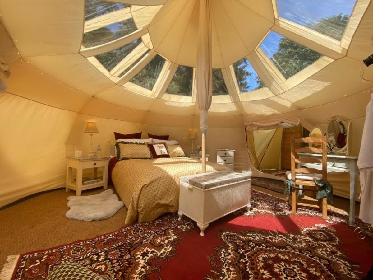 Finest Retreats - Walcot Hall - Housity