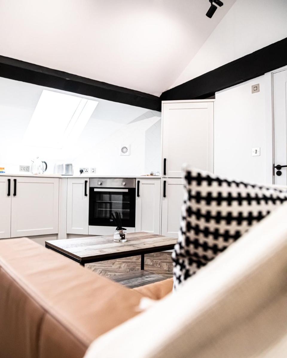 Urban Loft Apartment • 1 Bedroom • Manchester - Housity