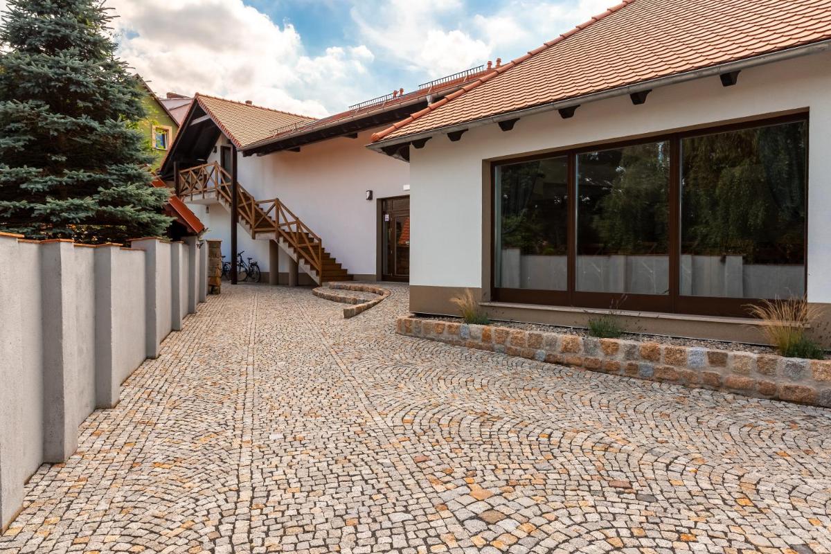 Dom Gościnny Maximus - Housity