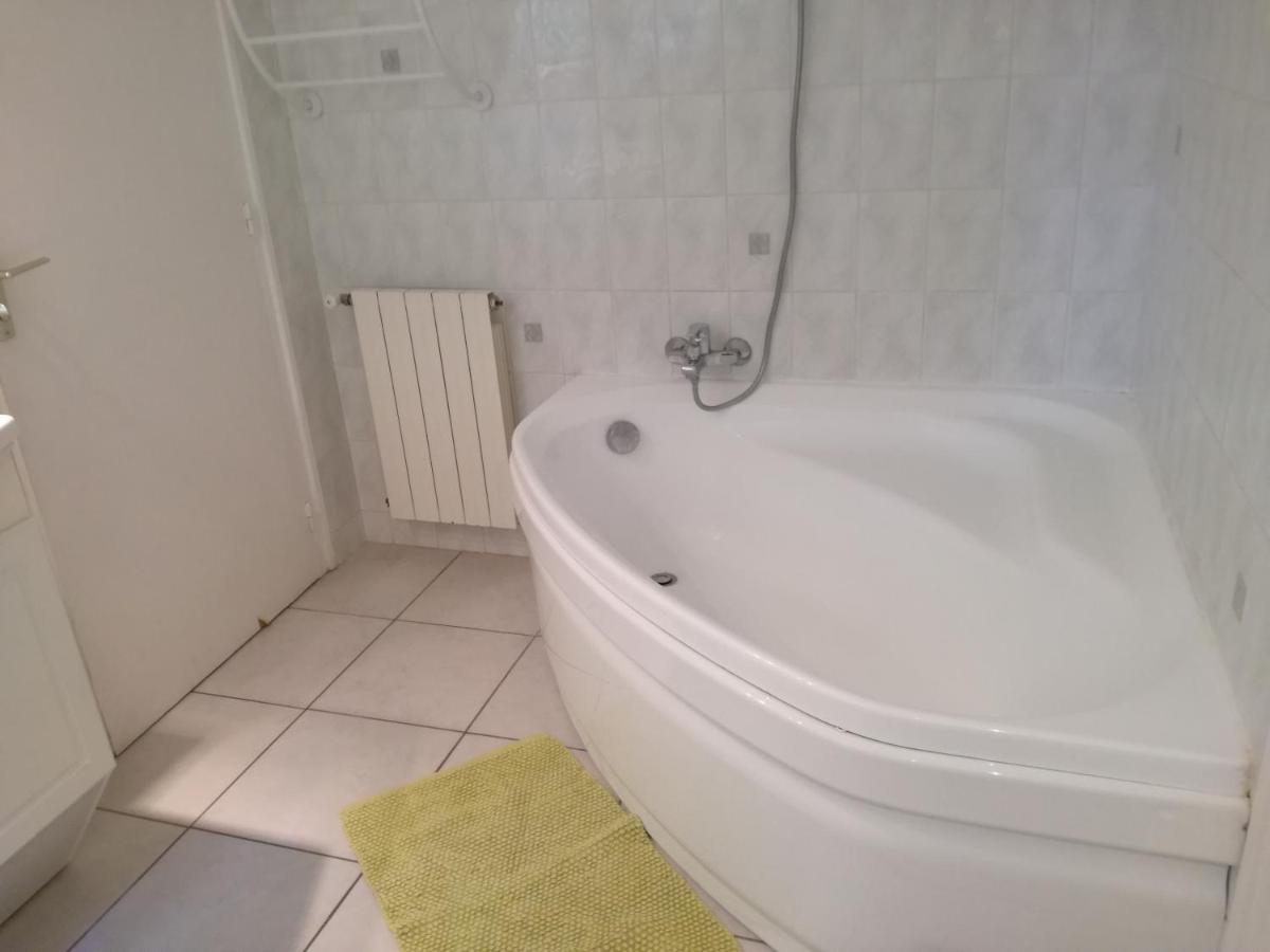 RESSOURCEMENT EN BRETAGNE - Housity