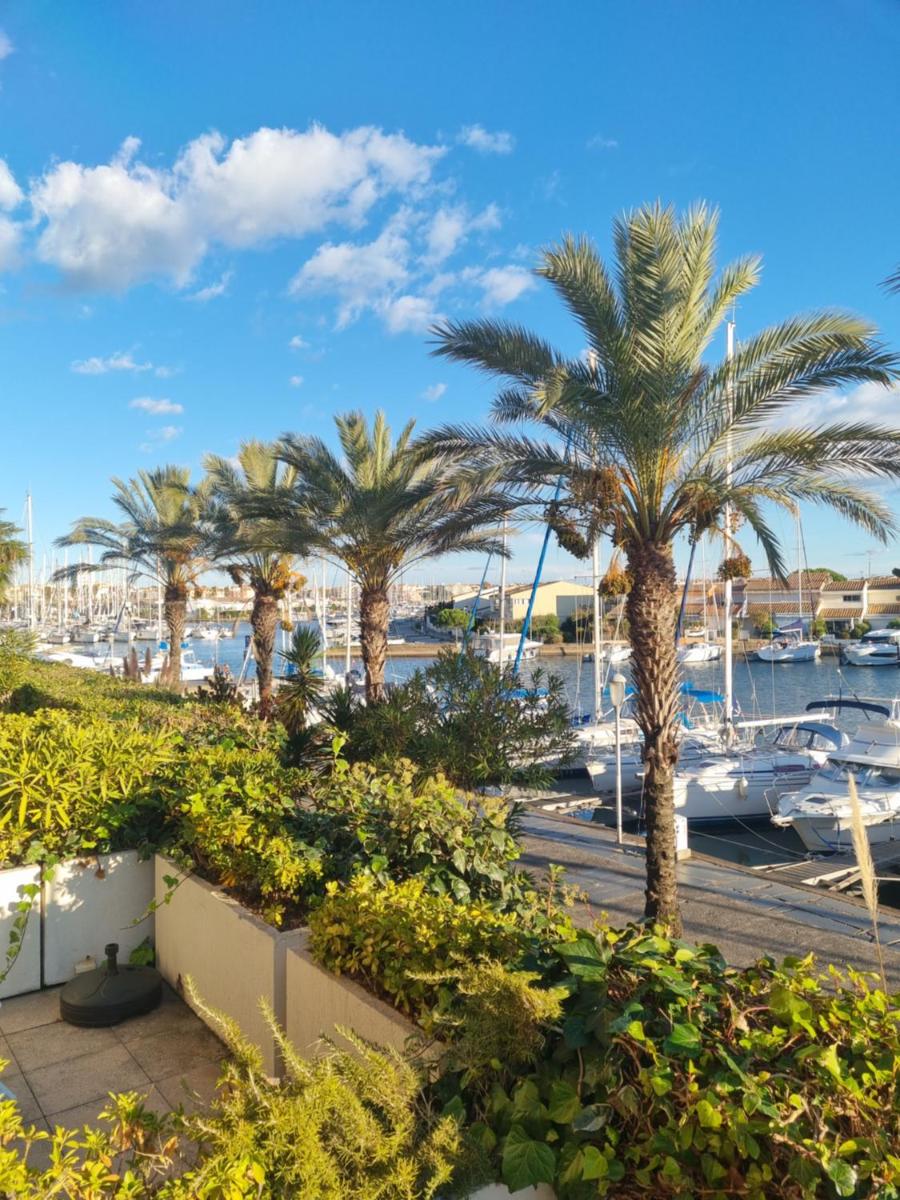 Cap Capistol Studio avec terrasse, vue port - Housity