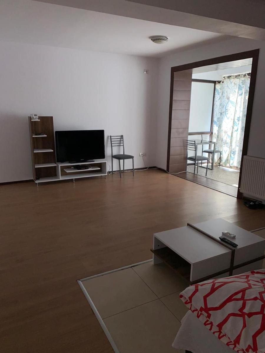 Apartamente deluxe / Imobiliare Garcea Titu - Housity