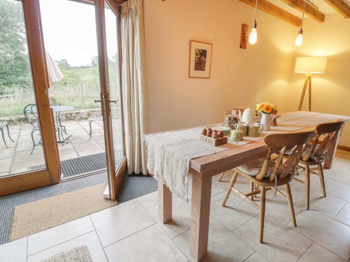 Swallows Cottage - Housity