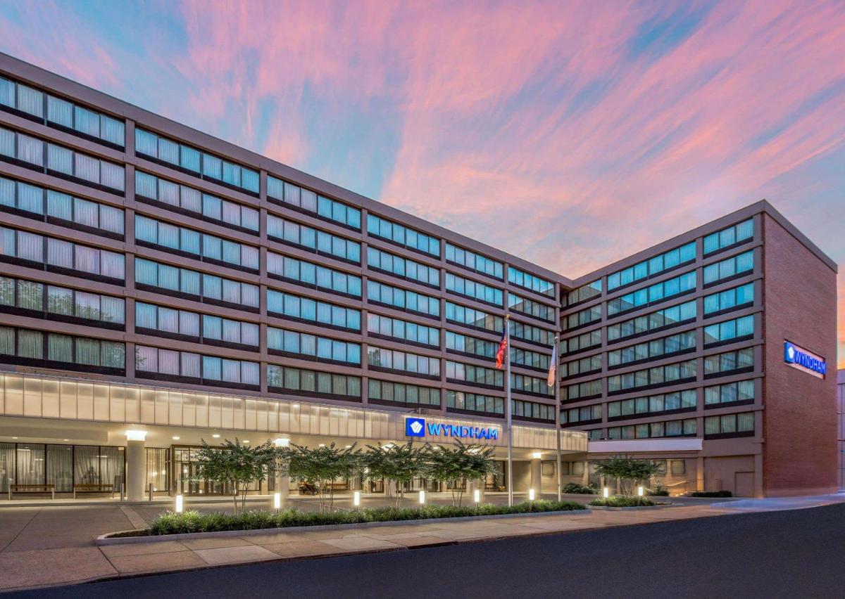 Wyndham Philadelphia-Historic District - Housity