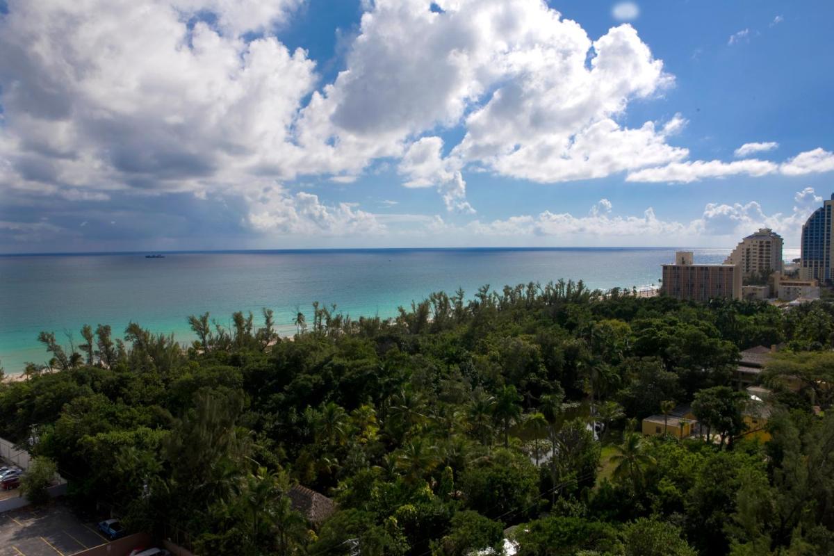 Ft. Lauderdale Beach, a VRI resort - Housity