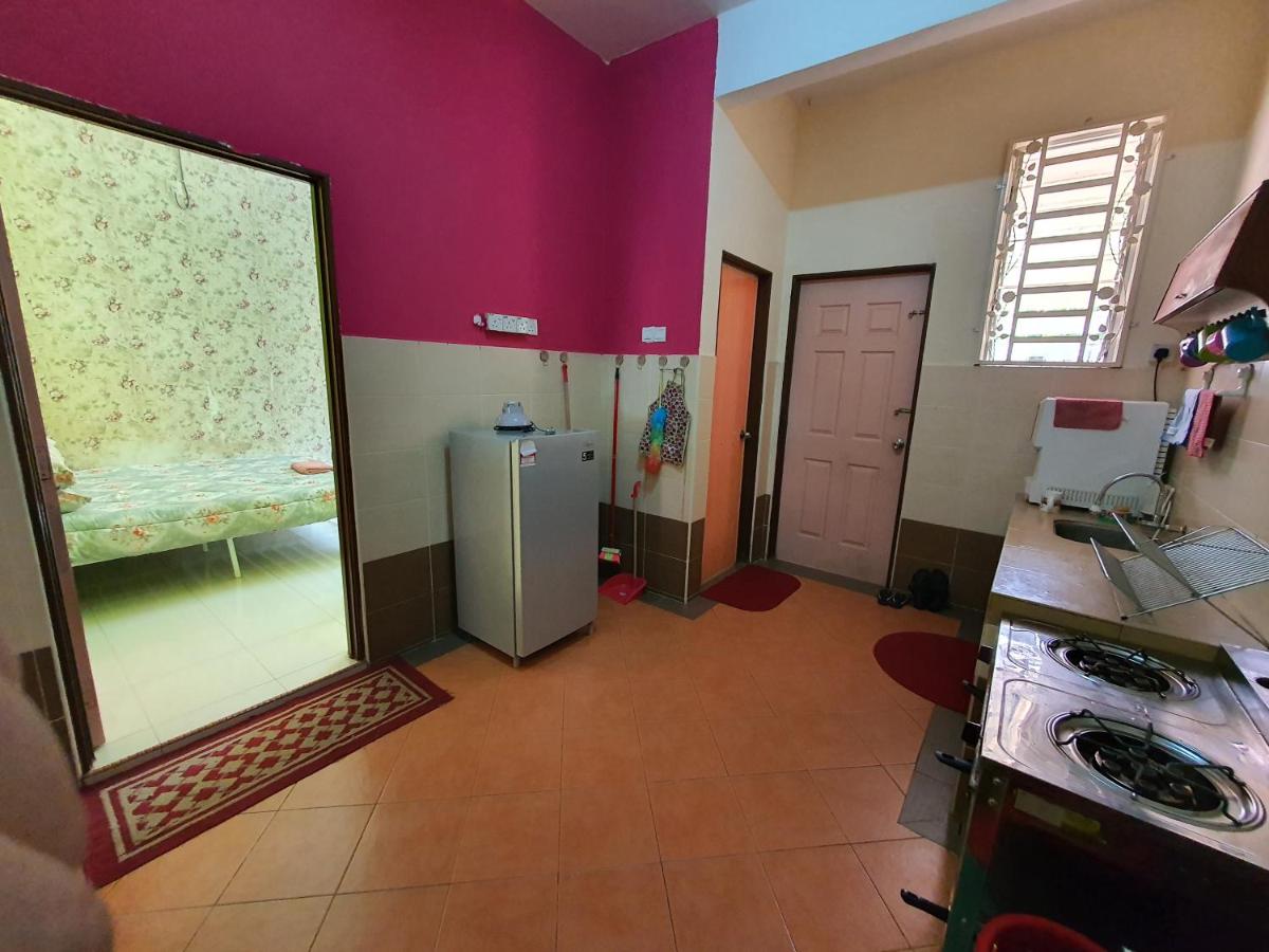 SIMPLE HOMESTAY KEMAMAN TERENGGANU - Housity