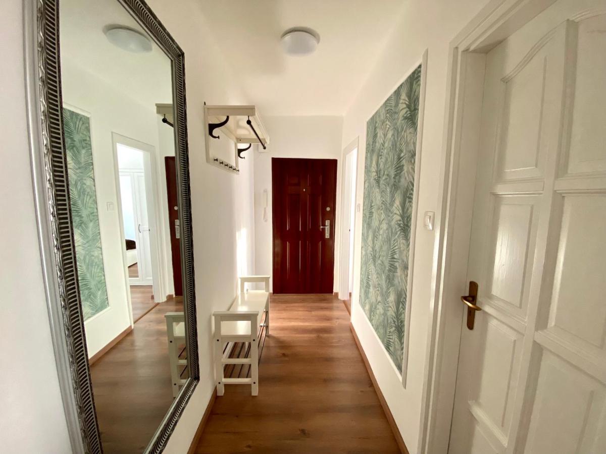 Suitetrails - Esther Apartman Tatabánya