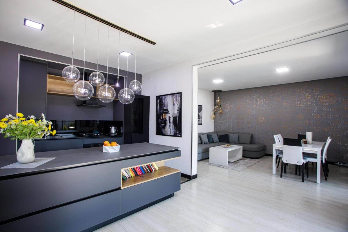Luxe apartment in yerevan - Housity