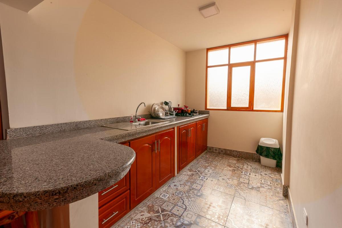 Los Ponchos Inn Apartotel - Housity