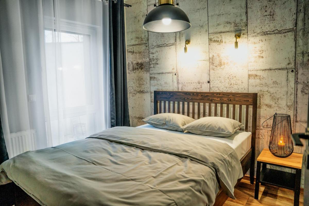 Loftowy Zakątek - Housity