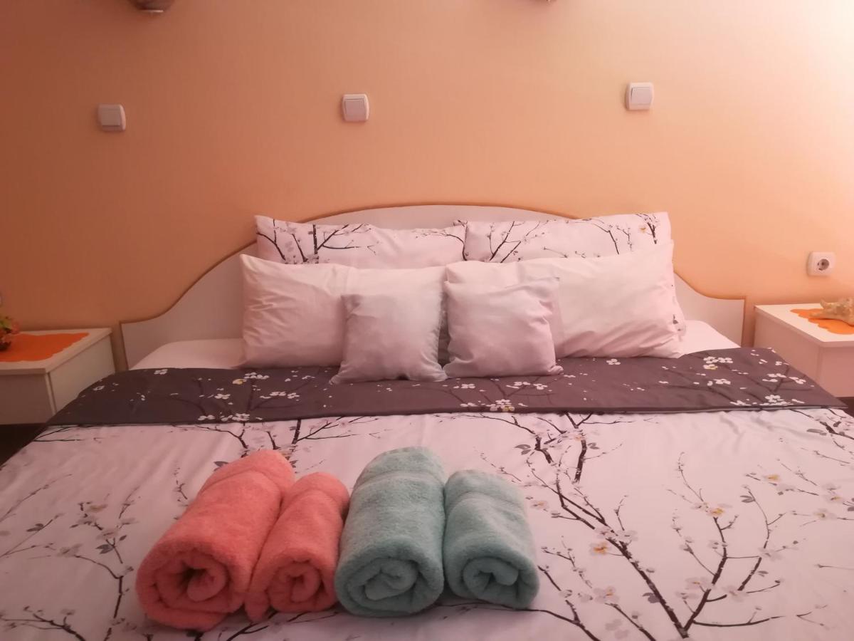 Karoski Apartments & Suites - Housity