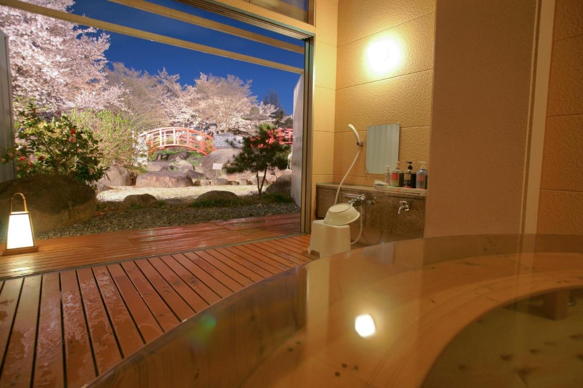 Hotel Kaminoyu Onsen - Housity