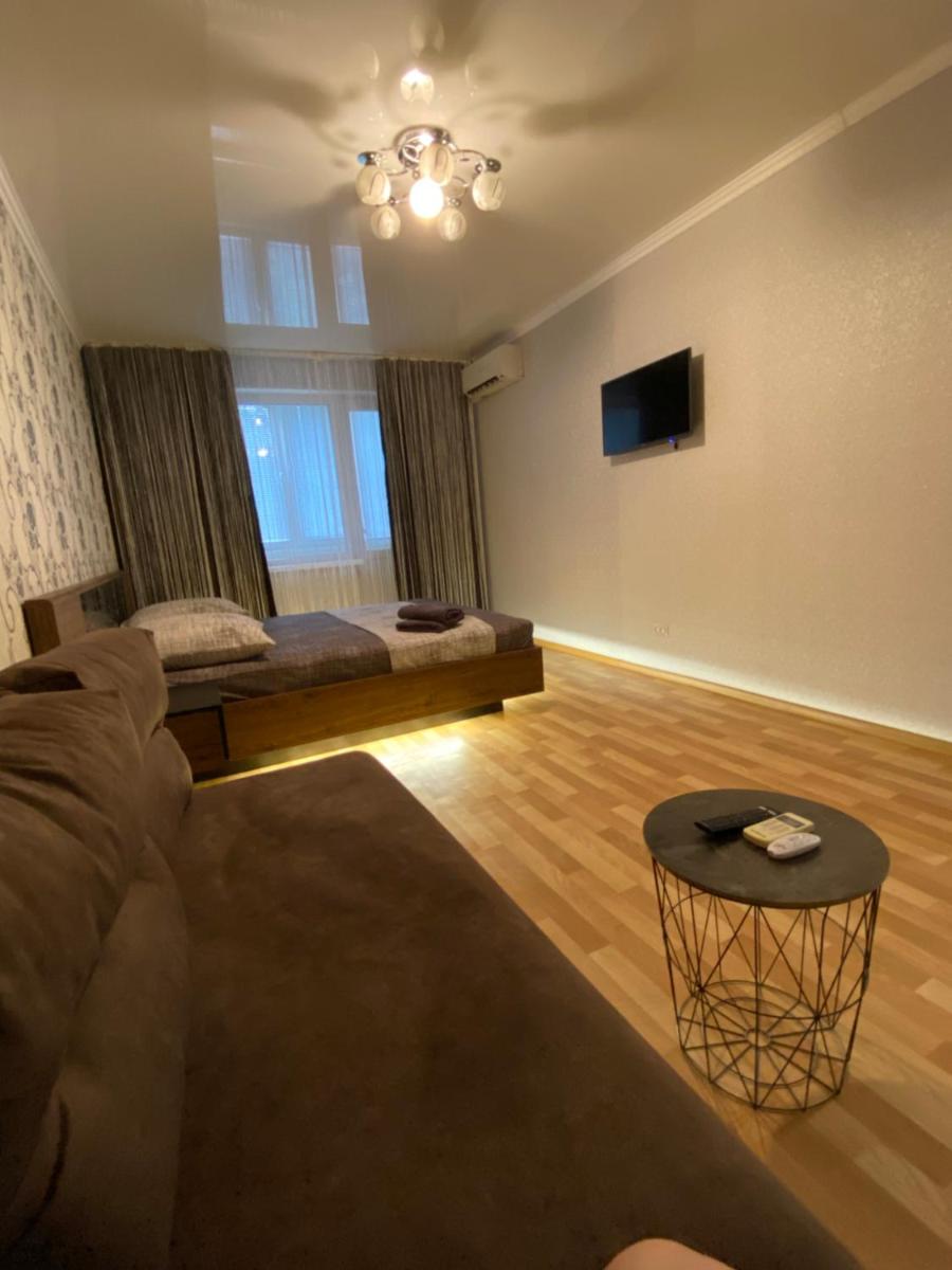 2 комнатная квартира, до 6 спальных мест(КБ-75,Ашан, Метро,Эпицентр) - Housity