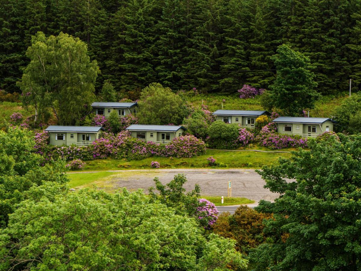 Loch Broom Cabins Seaviews& Petfriendly - Housity