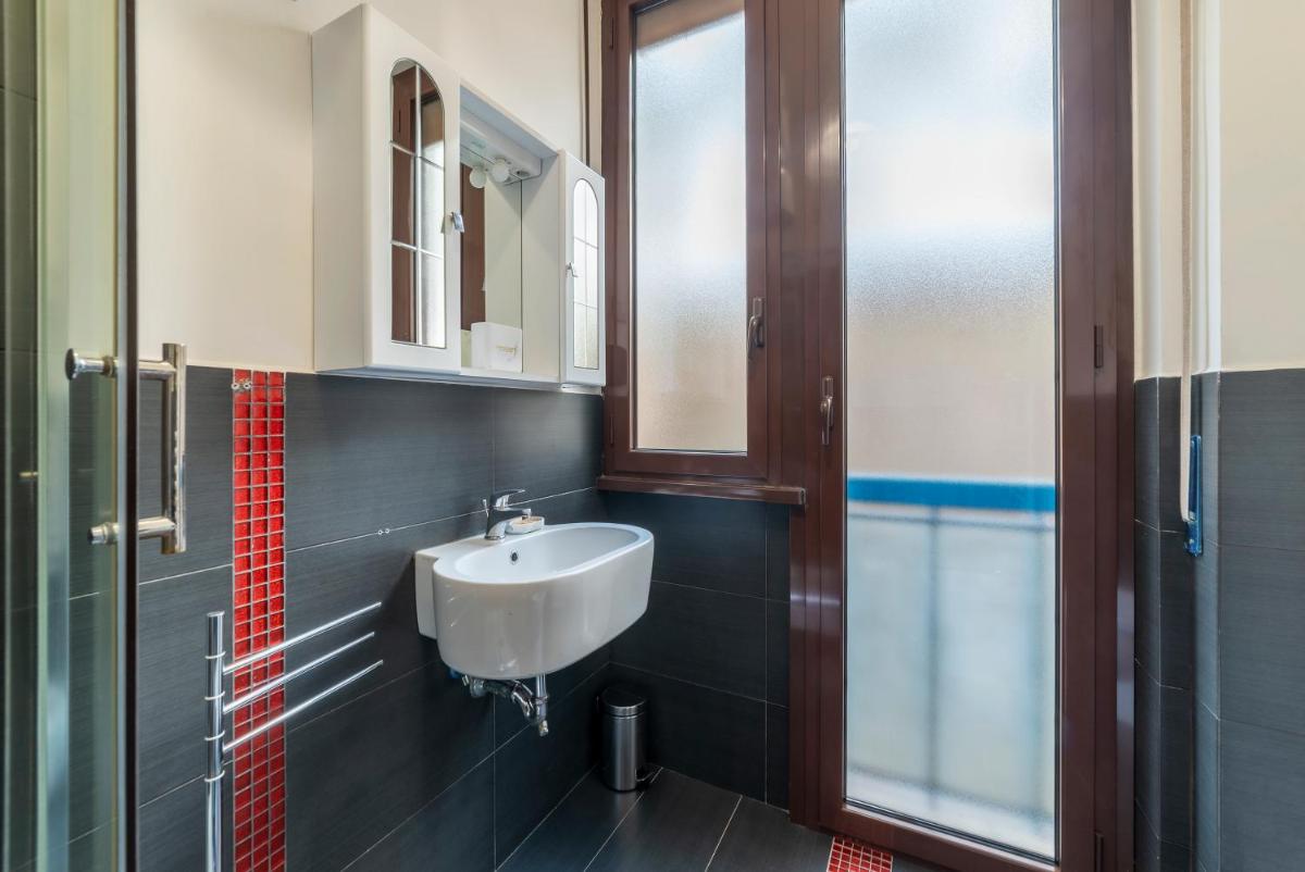 Trastevere Modern Apartment - Housity