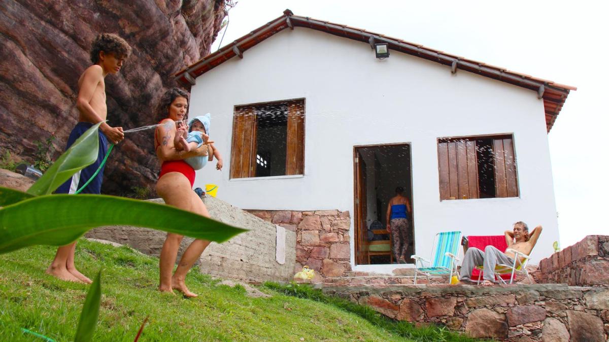 Casa Amanheceres . Igatu . BA - Housity