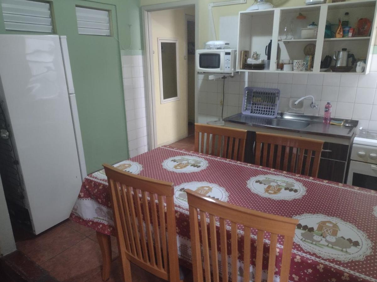 Apartamento em bairro Floresta - Housity