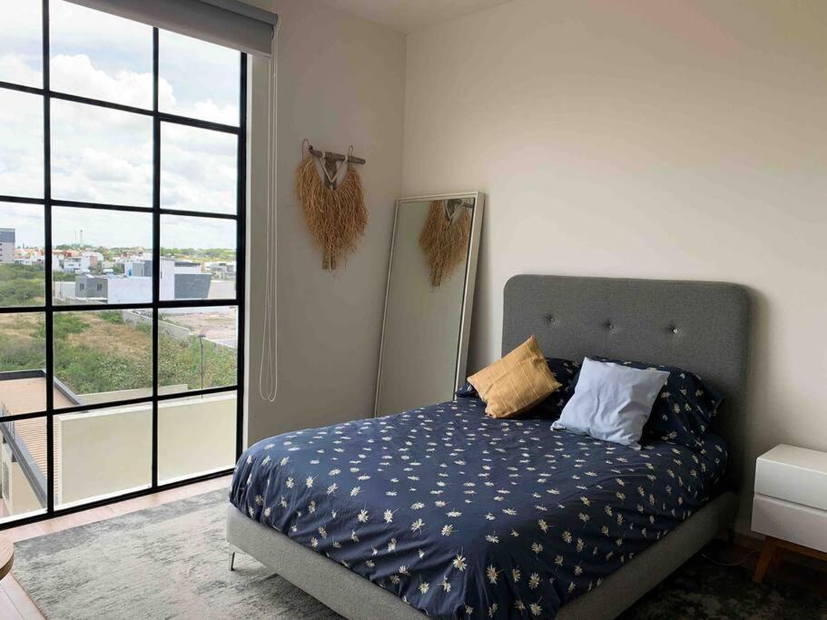 Suitetrails - A modern boho apartment in Queretaro