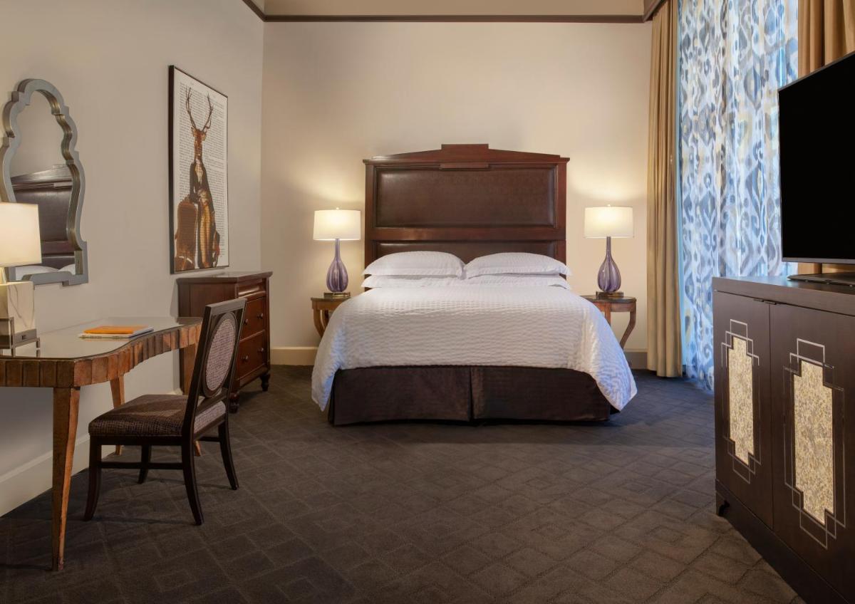 The Ashton Hotel - Housity