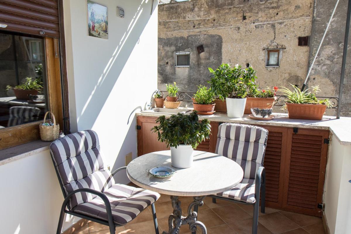 Capitano Nino Guest House - Housity