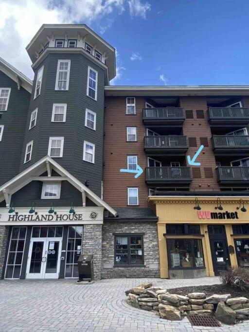 *APRES SKI LODGE, SKI IN-SKI OUT, CENTRAL VILLAGE! - Housity