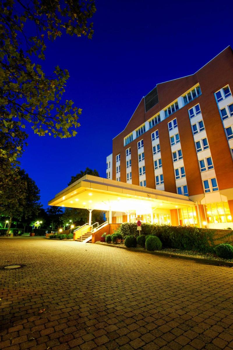 Radisson Blu Hotel Karlsruhe - Housity