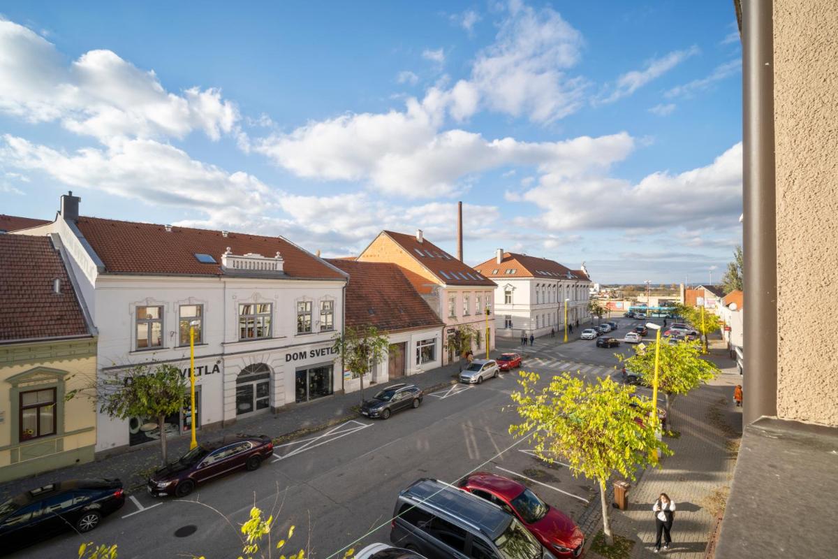 Hotel MAXPLAZA - Hizvo