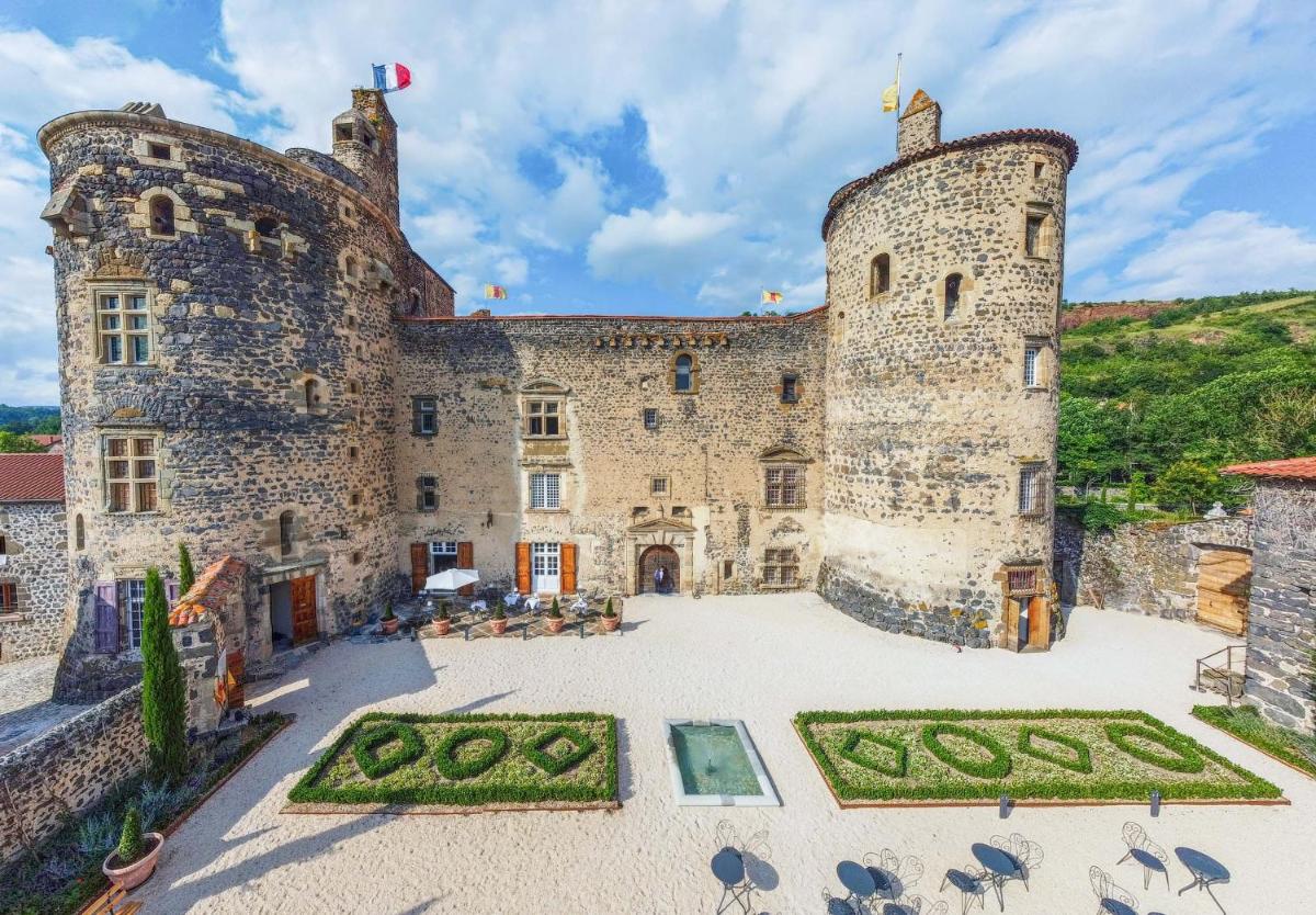 Château de Saint Vidal - Housity