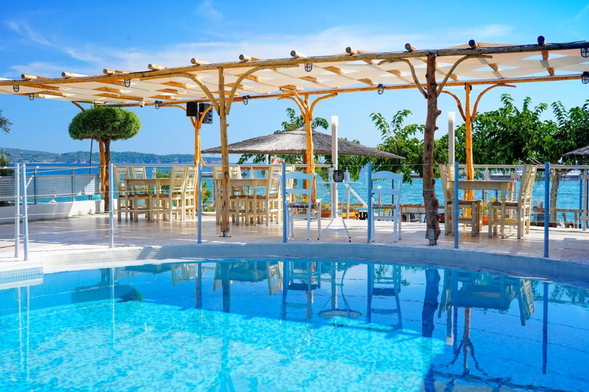 Sunray Hotel - Housity