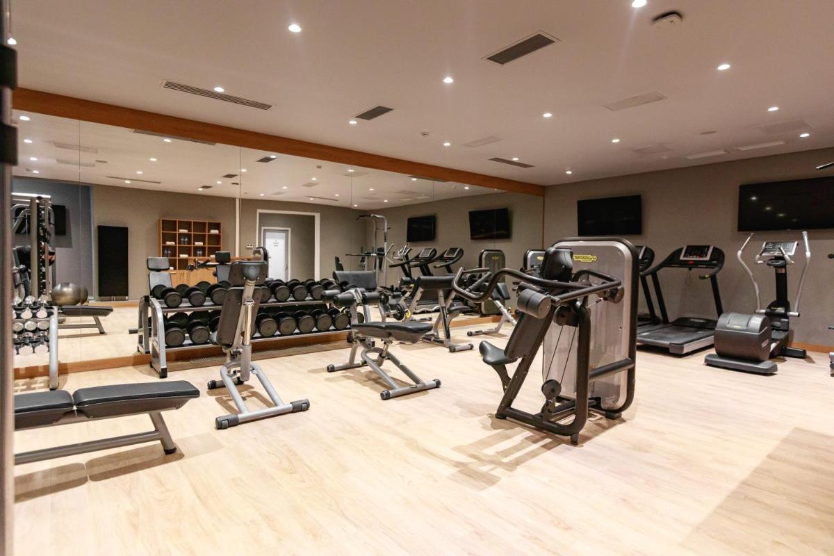 Ramada by Wyndham Astana - Hizvo