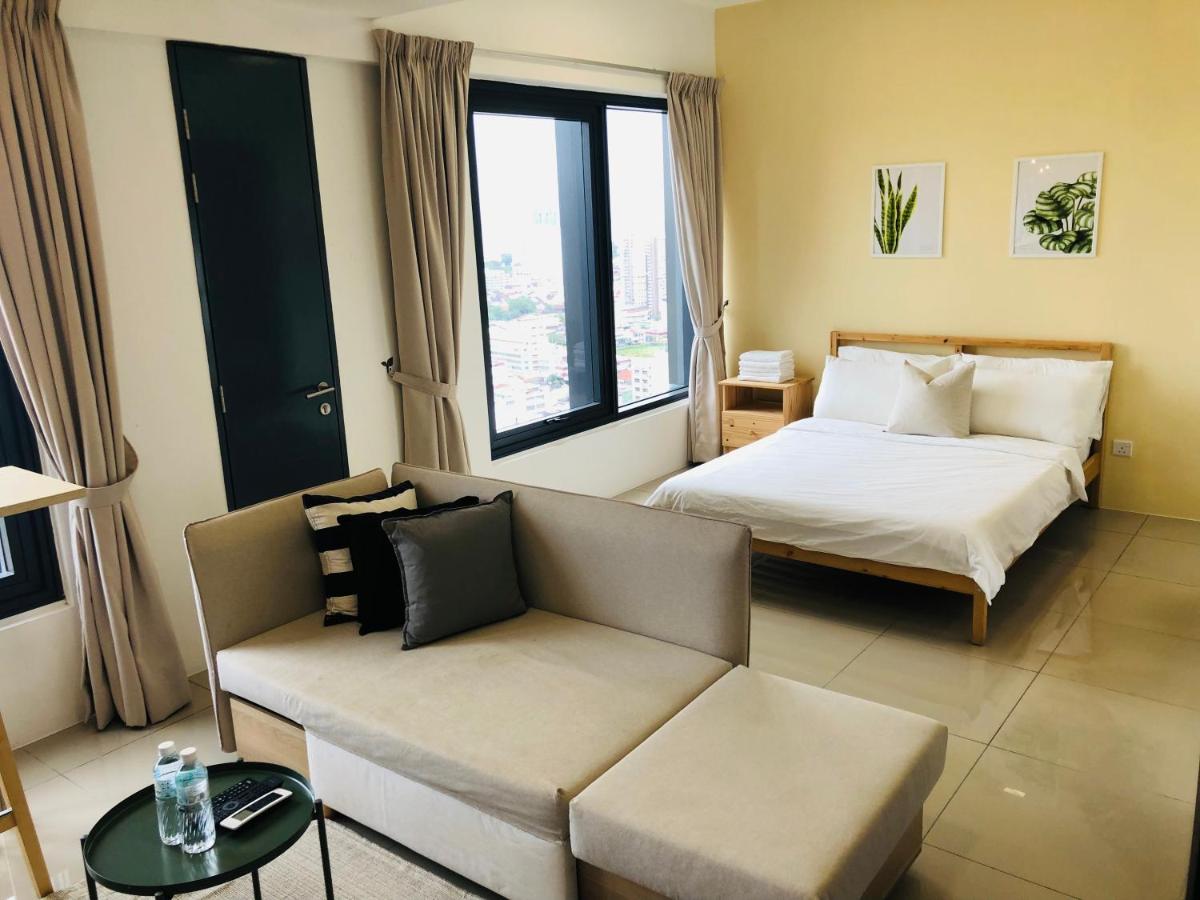 Suitetrails - Tropicana 218 Macalister Netflix Seaview