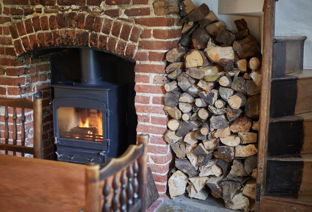 Rock Cottage - Housity