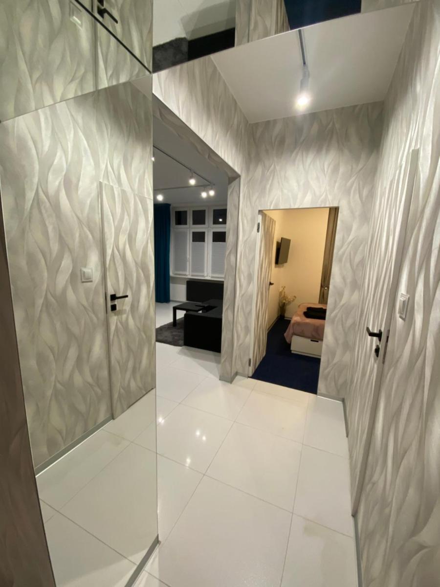 Apartamenty Planeta - Housity