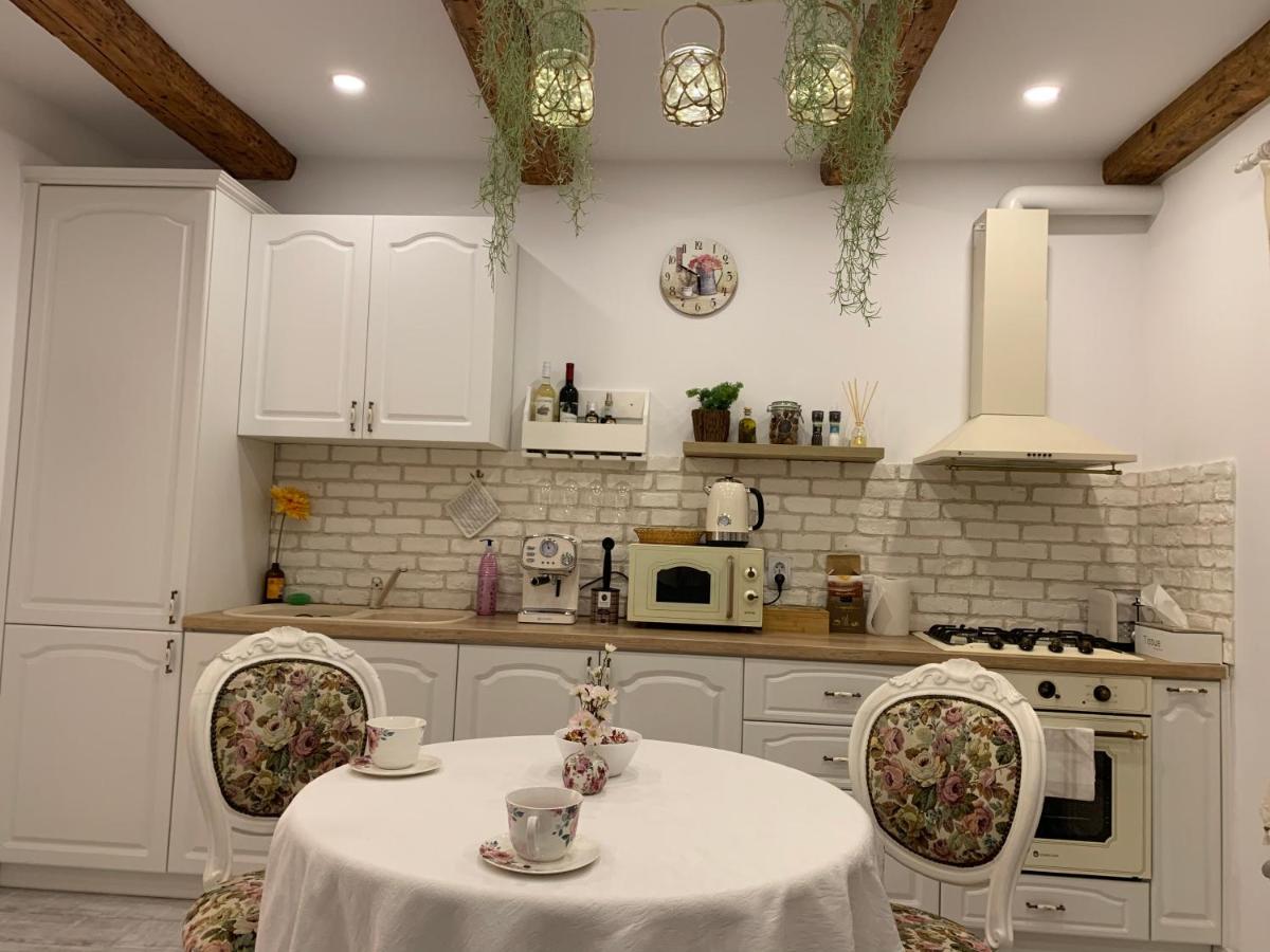 Avram Iancu Apartment - Housity